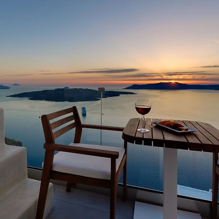 Iriana Suites Fira  Exteriér fotografie