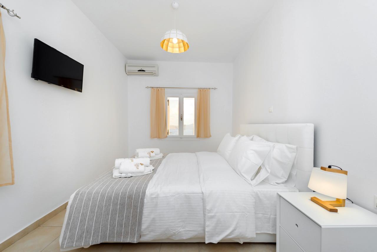 Iriana Suites Fira  Exteriér fotografie
