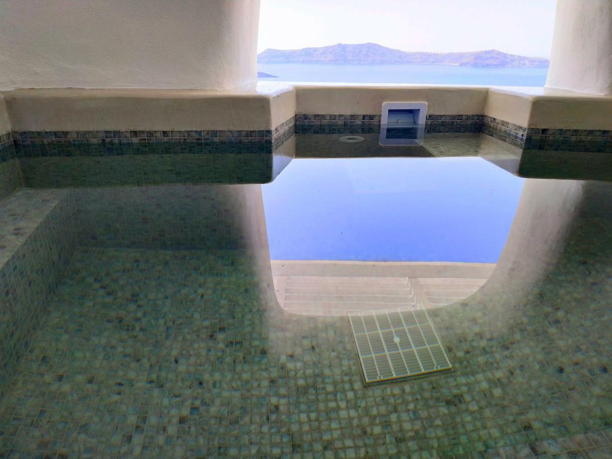 Iriana Suites Fira  Exteriér fotografie